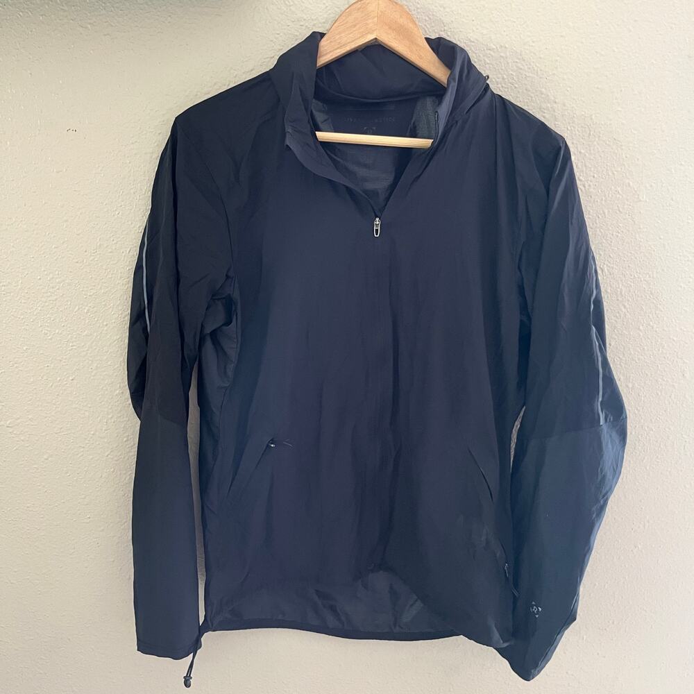 Lululemon active water resistant jacket in black